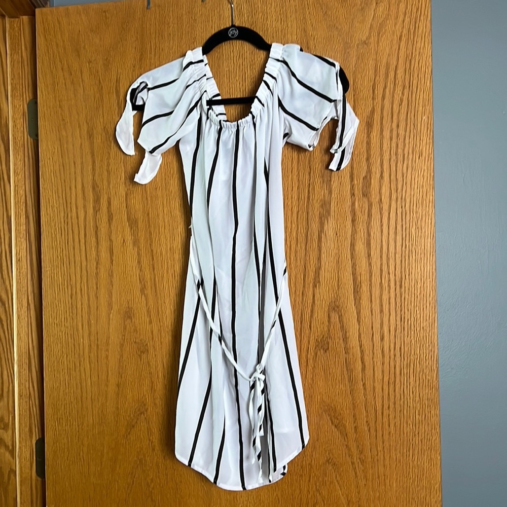 Rue 21 White & Black Striped Dress